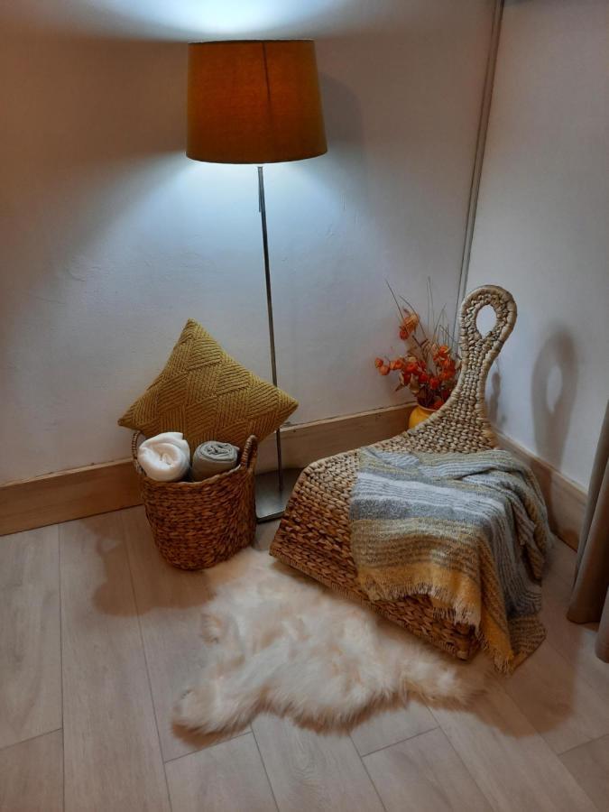 Cocooning In A Lovely Mountain Suite - Two Azuga Extérieur photo